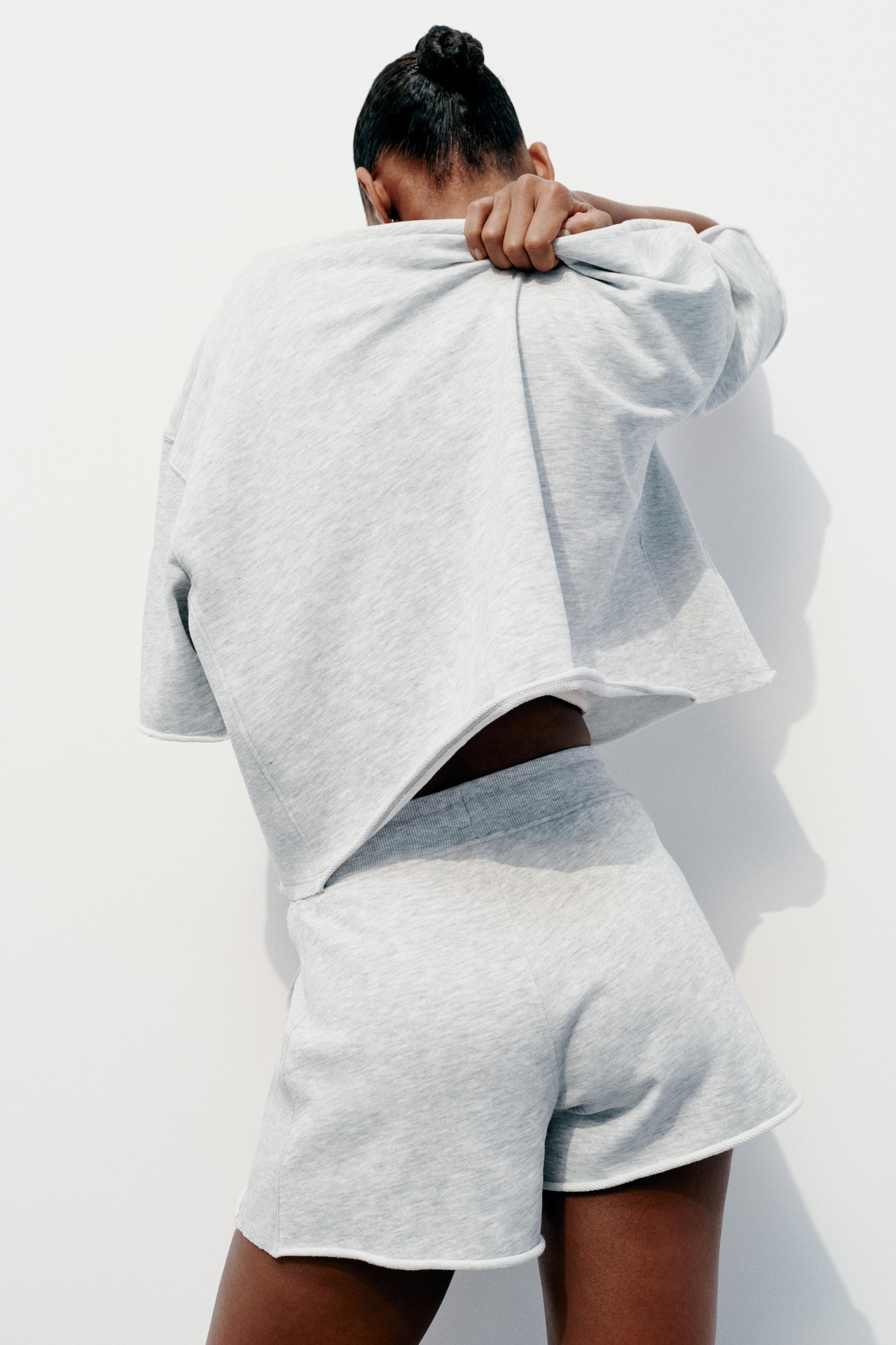 FADED-EFFECT SWEATSHIRT AND SHORTS CO-ORD